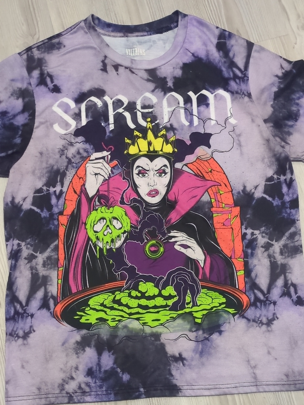 Disney Villains x Heidi Klum Evil Queen Poison Apple Tie Dye Shirt XL